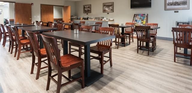 Wood River Inn and Suites