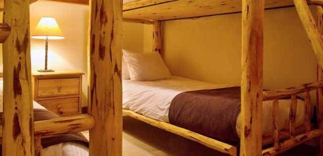 Snow Creek Cabins