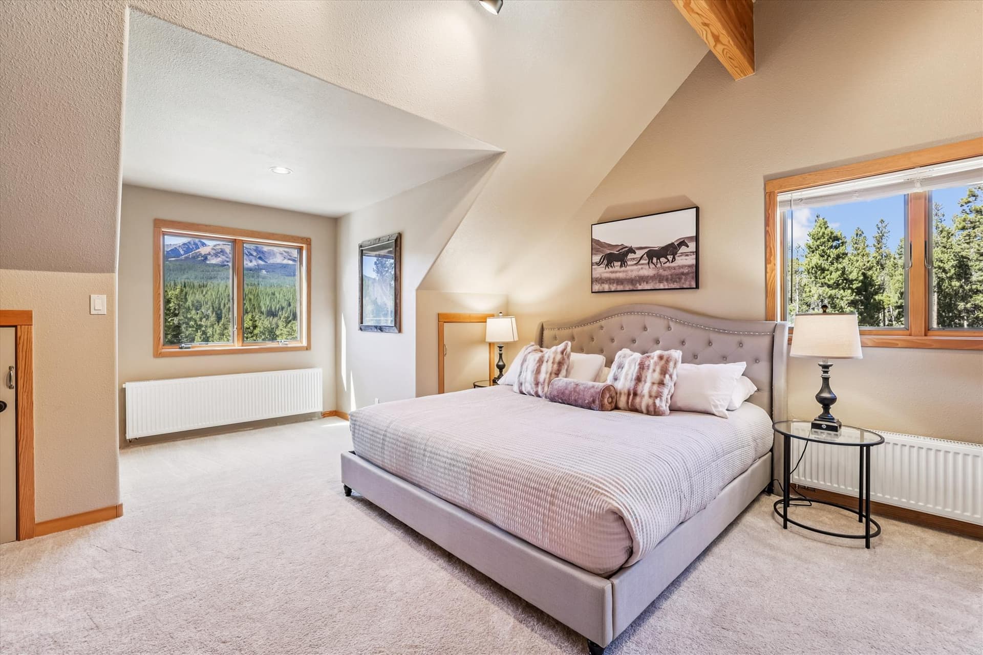 Bedroom - Mountain Serenity Retreat - Blue River Vacation Rental