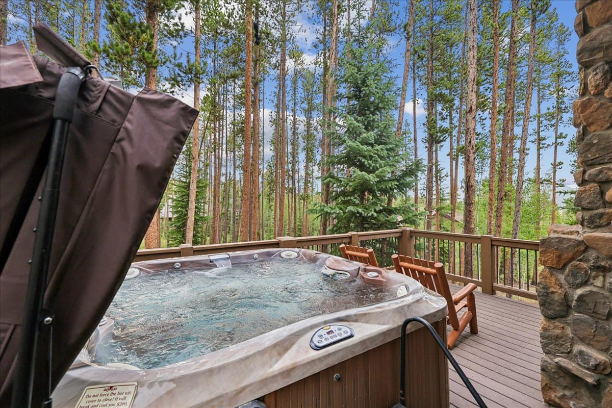 Hot Tub - Highland Heaven - Breckenridge Vacation Rental