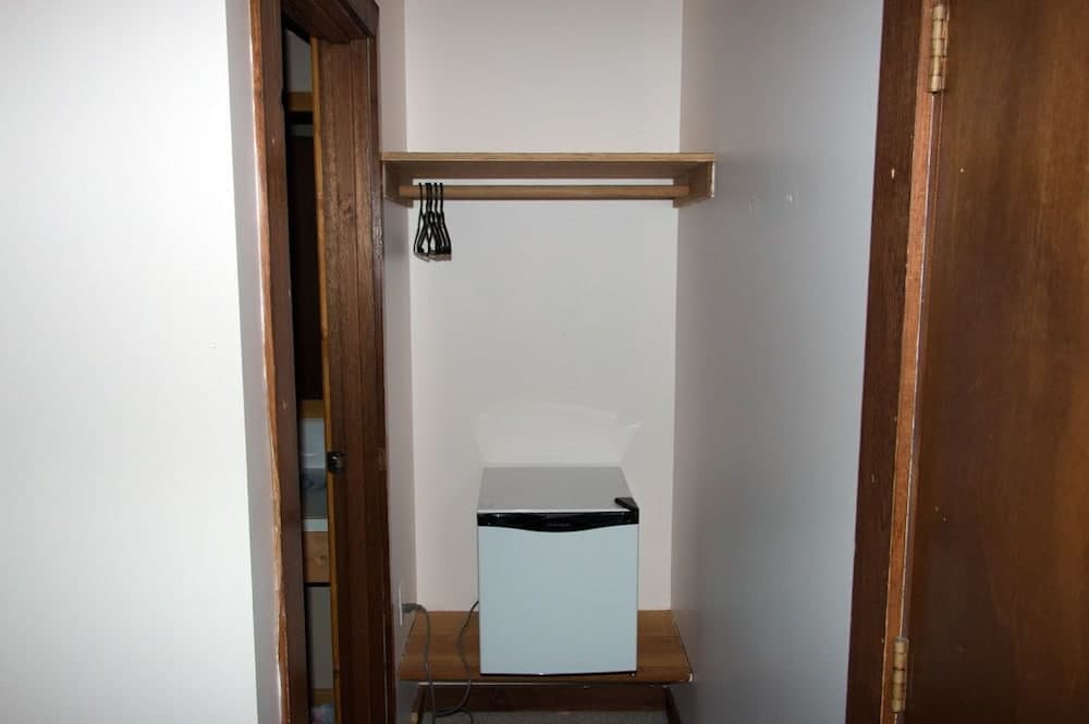 Mini-Refrigerator