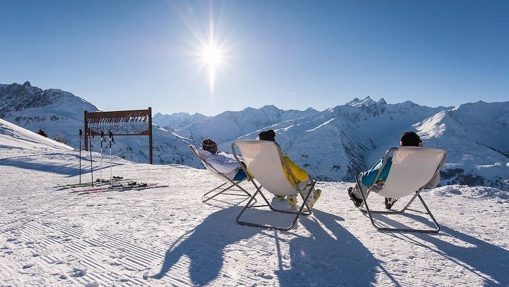 Skiing