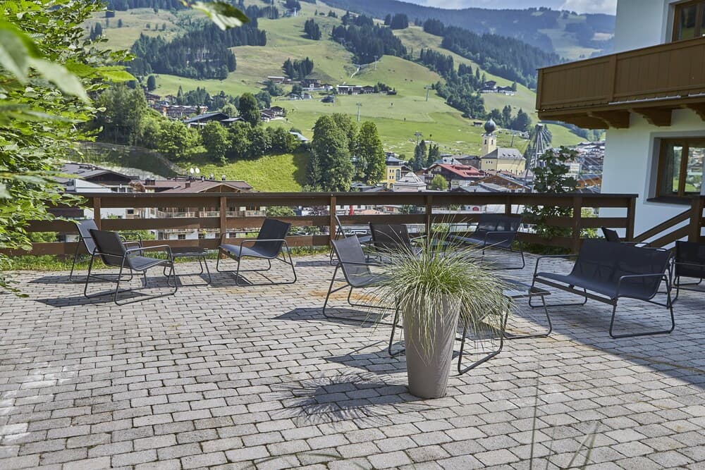Sundeck