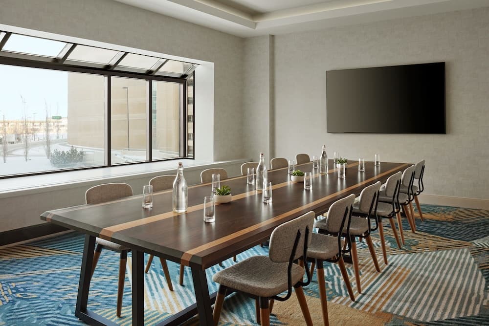 Meeting facility