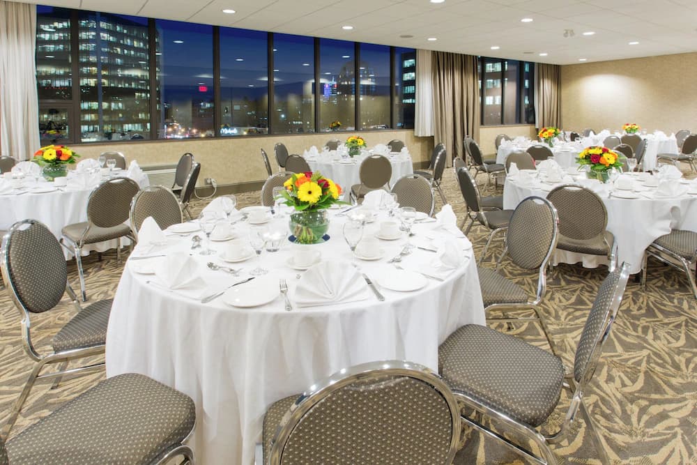 Banquet hall