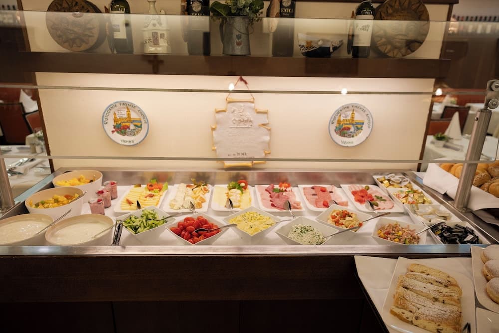 Breakfast buffet