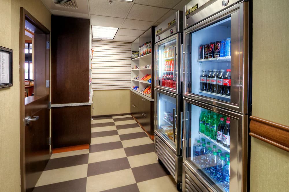 Snack bar
