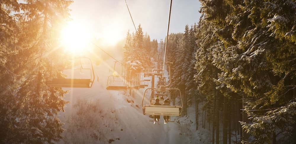 Snow and ski sports