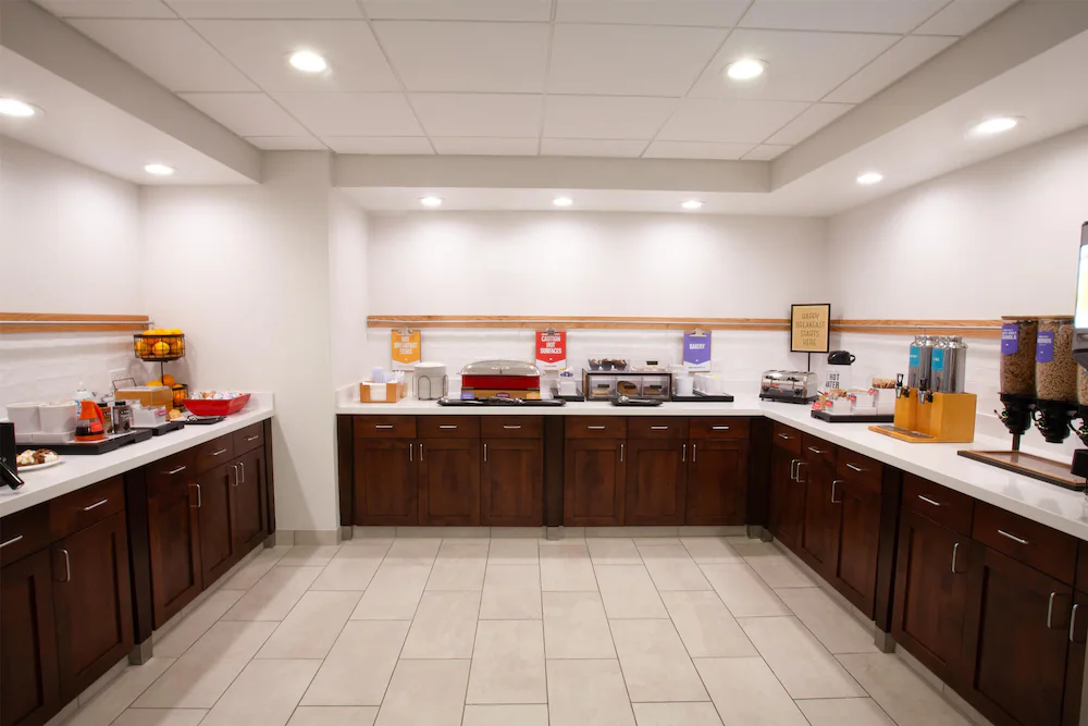 Breakfast area
