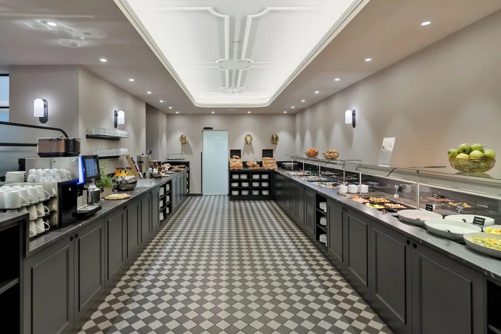 Breakfast buffet