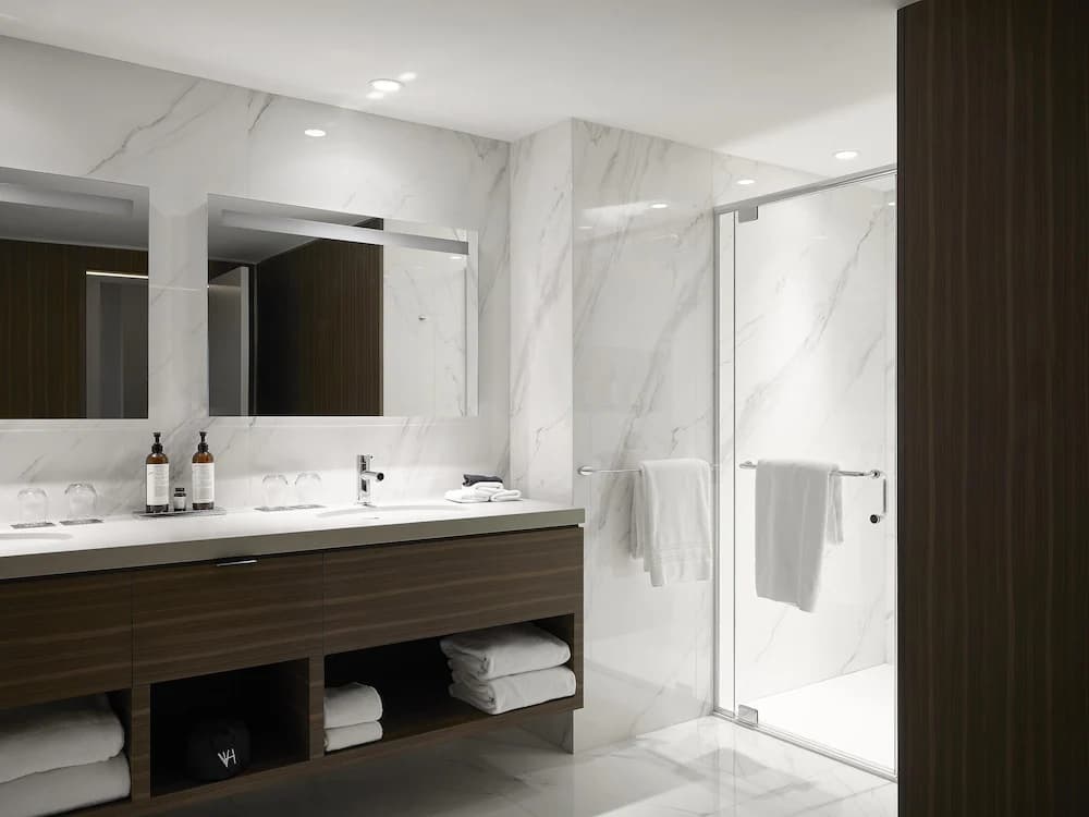 Bathroom shower
