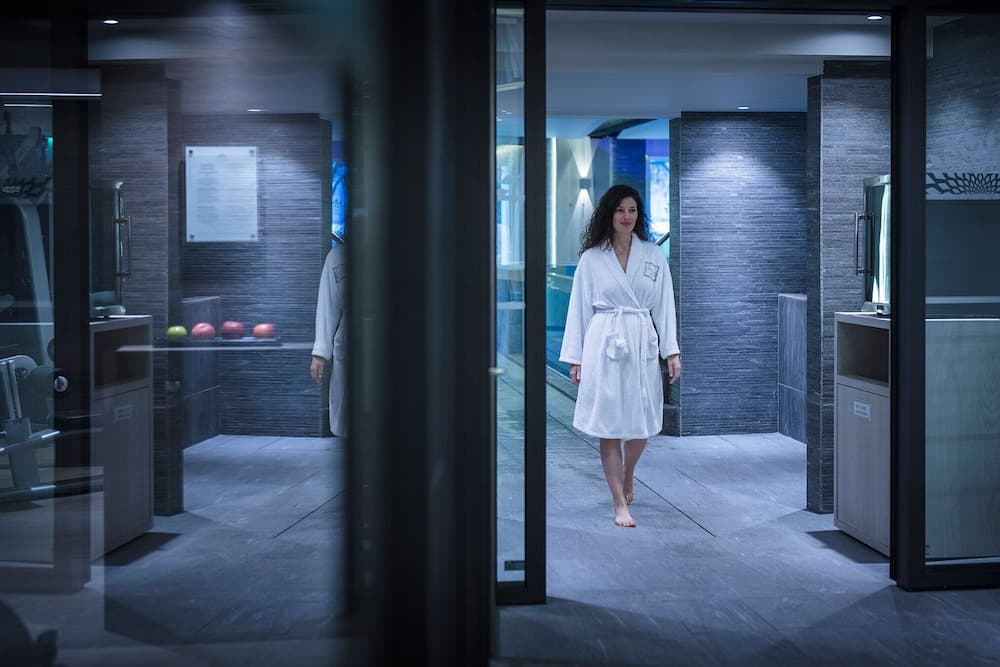 Steam room