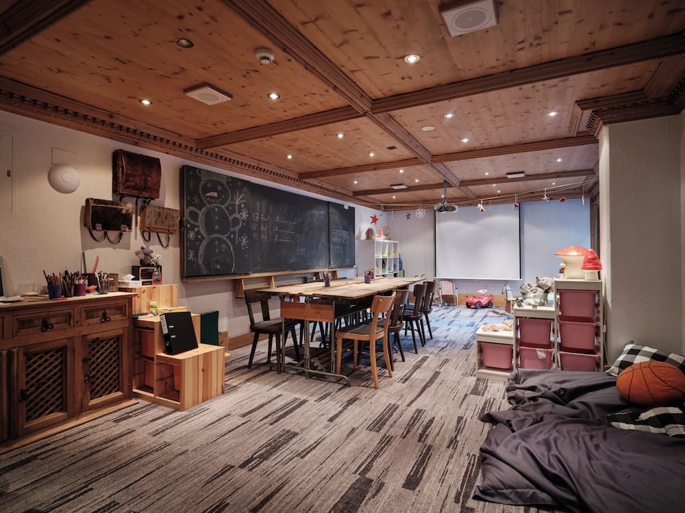 Game room