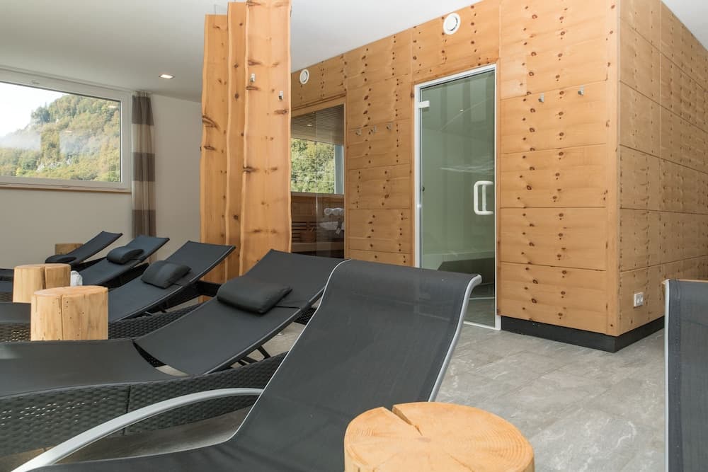 Steam room