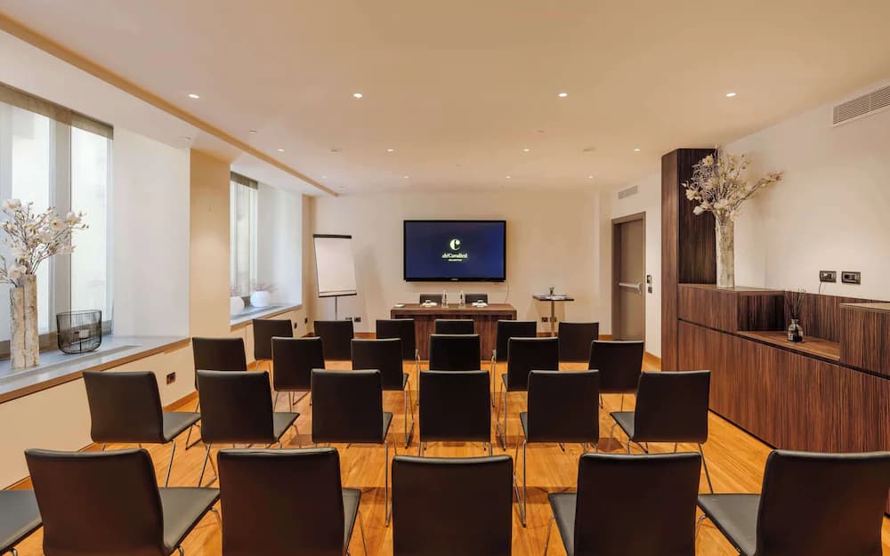 Meeting facility