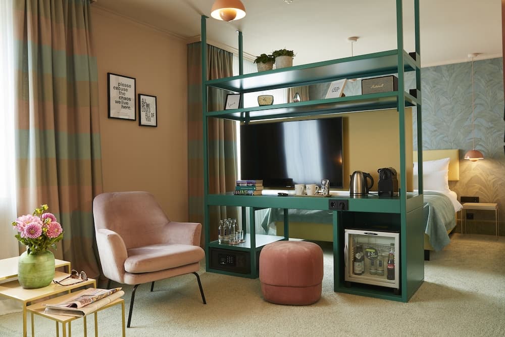 Primary image