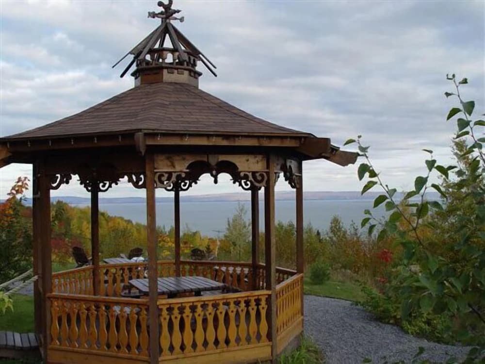 Gazebo