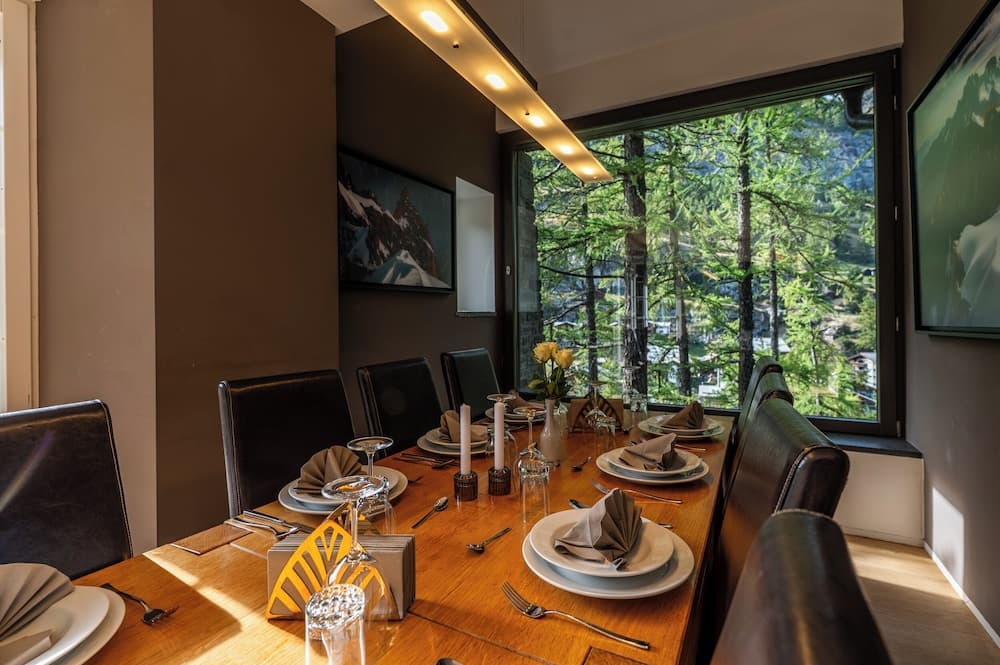 In-room dining