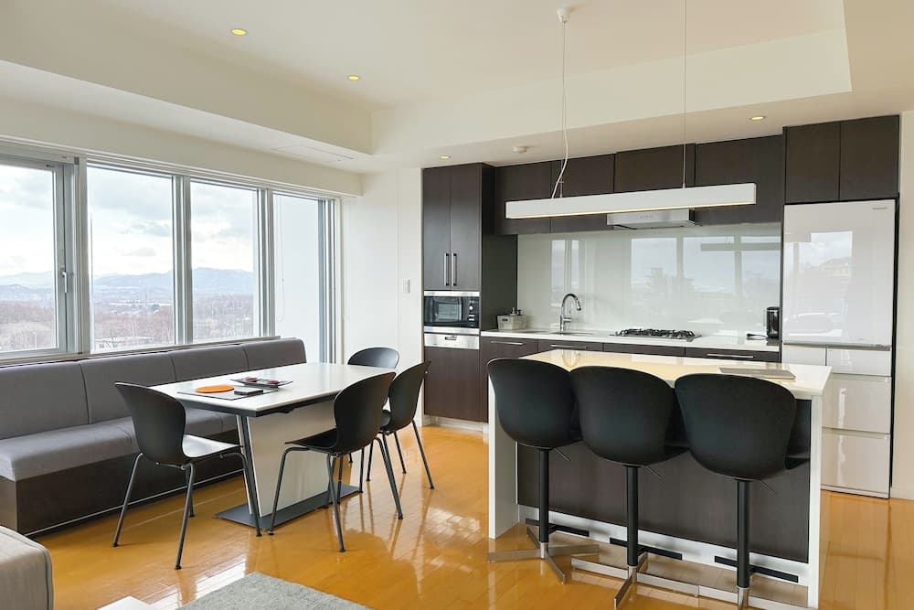 In-room dining