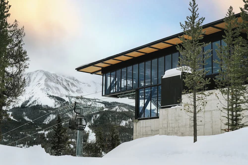 Snow and ski sports