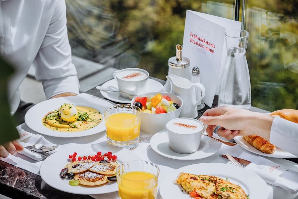 Breakfast buffet