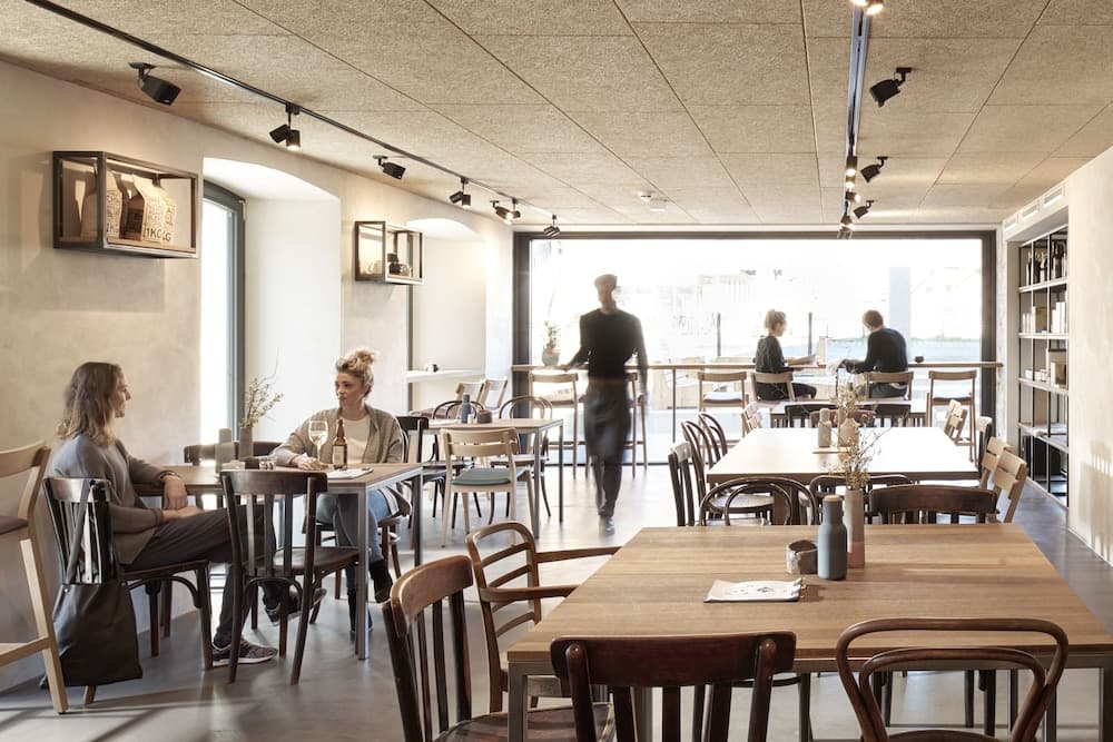 Cafe