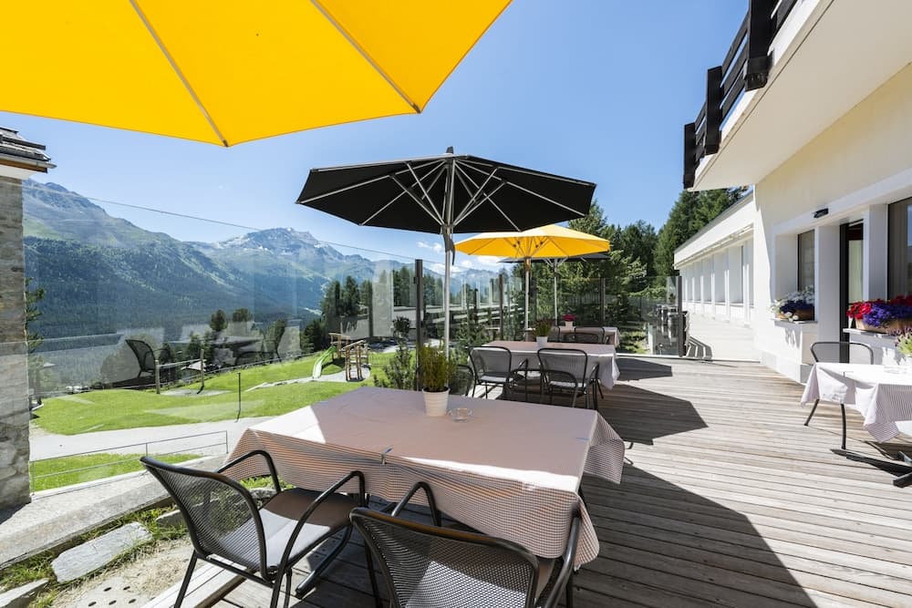 Sundeck
