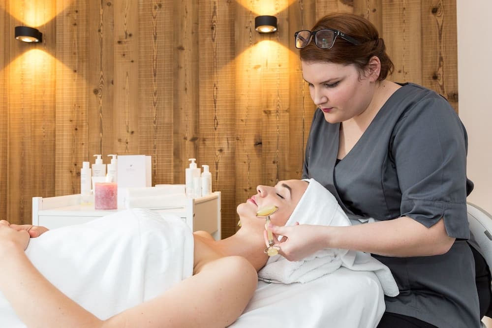Facial