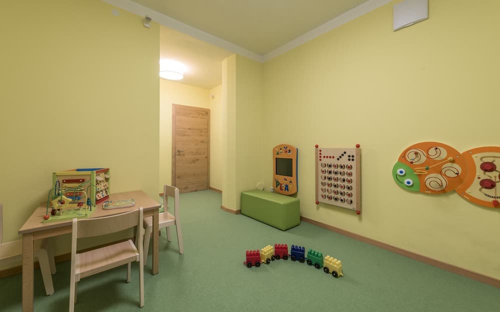 Children's play area - indoor