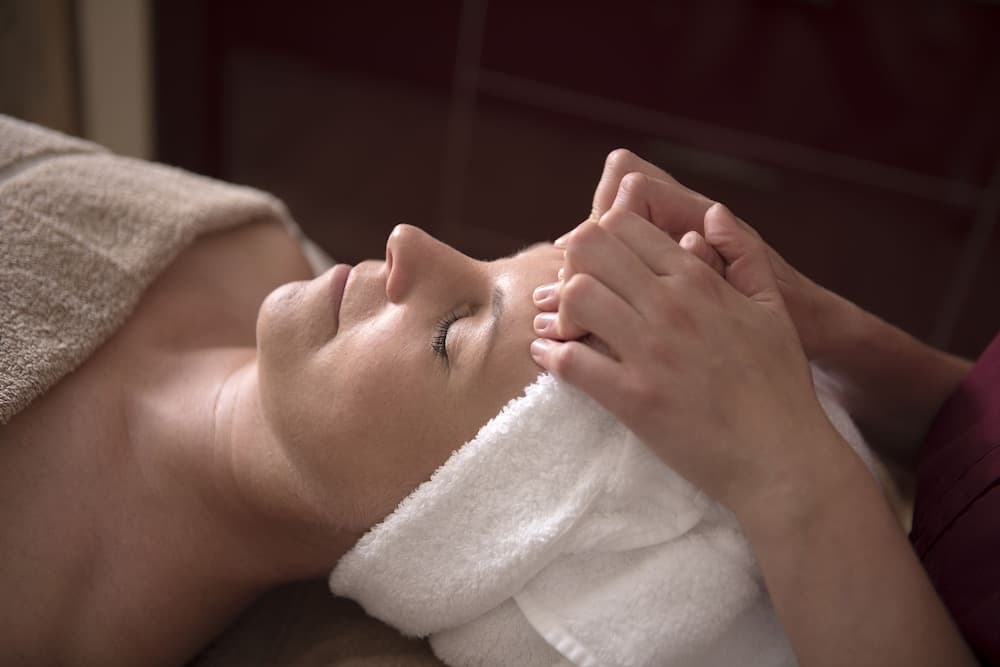 Facial