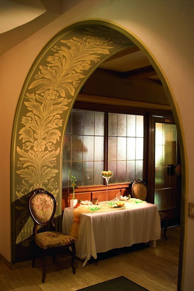 In-room dining