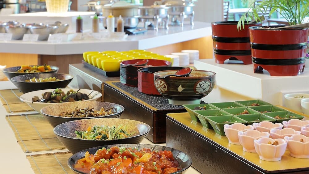 Breakfast buffet