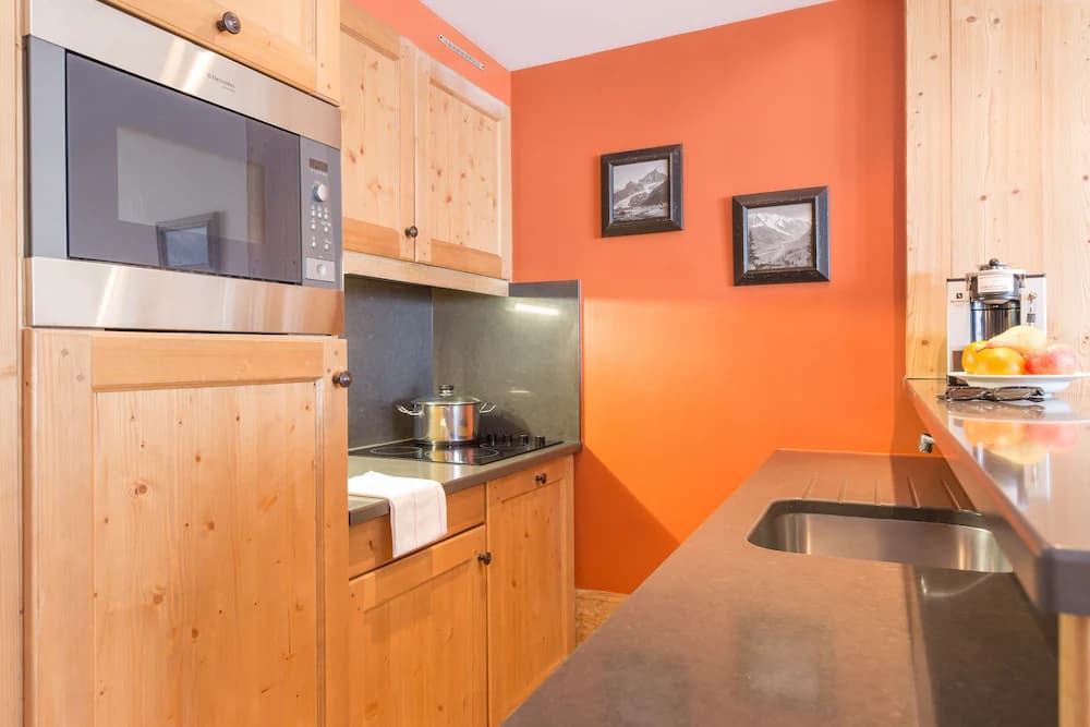 Private kitchenette