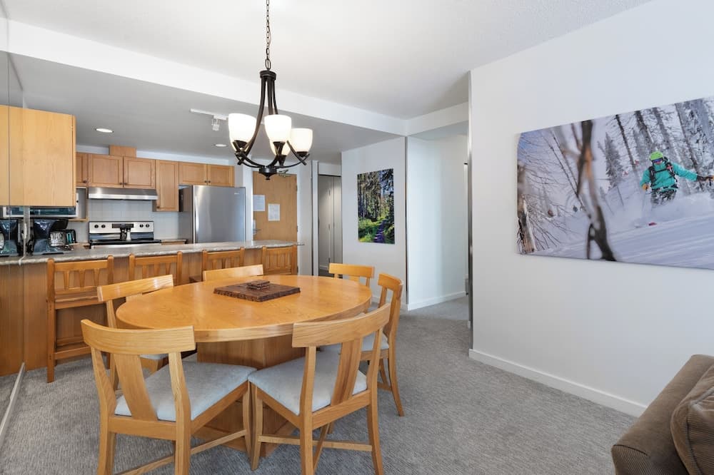 In-room dining
