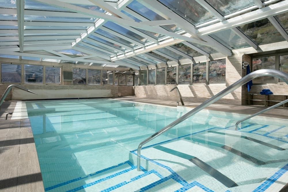 Rooftop pool