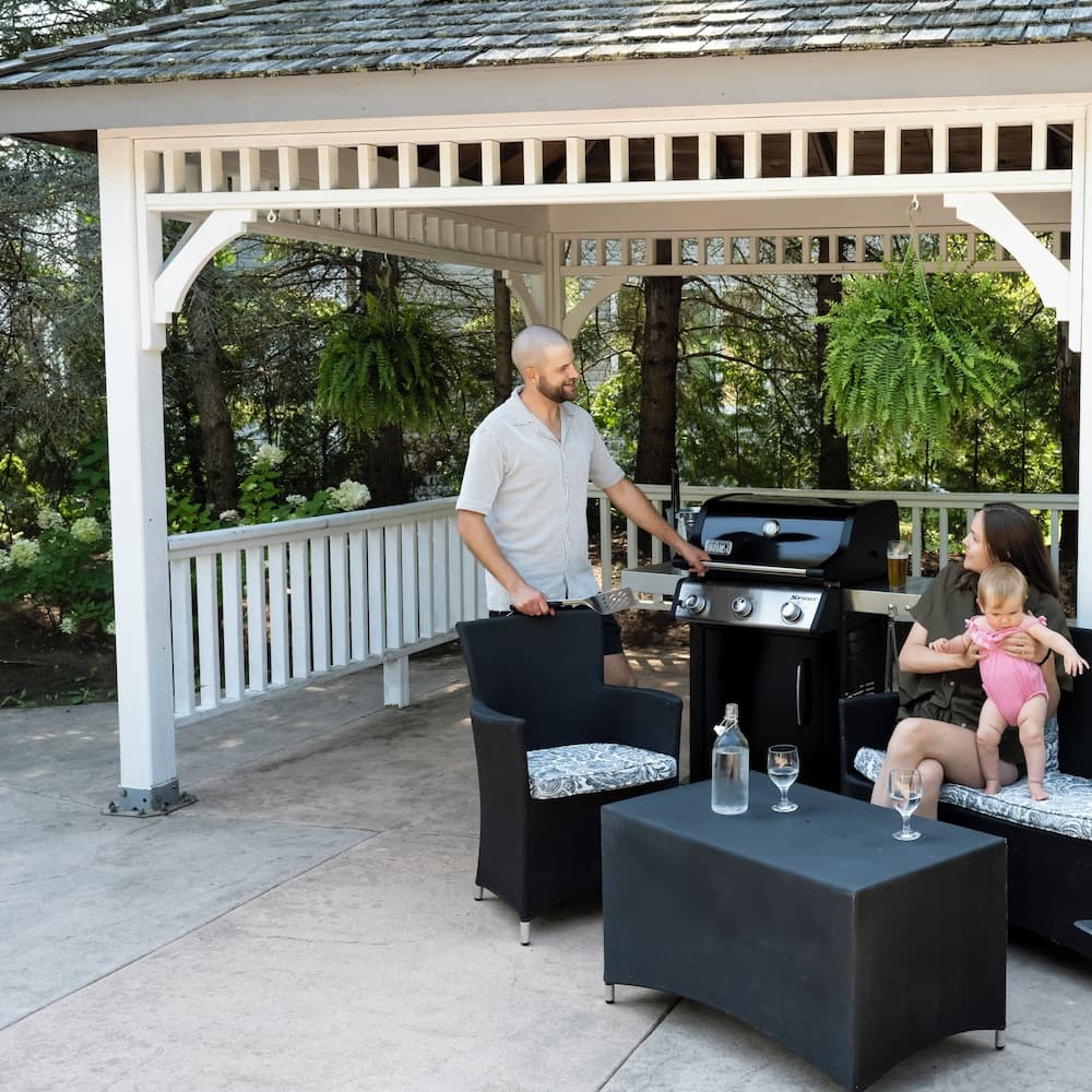 BBQ/picnic area