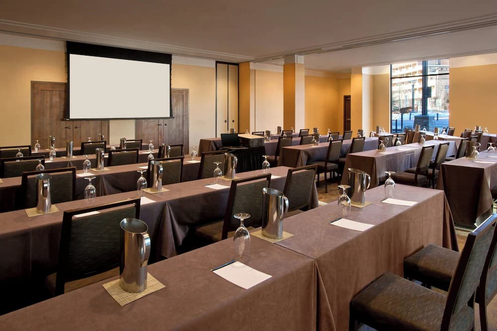 Meeting facility
