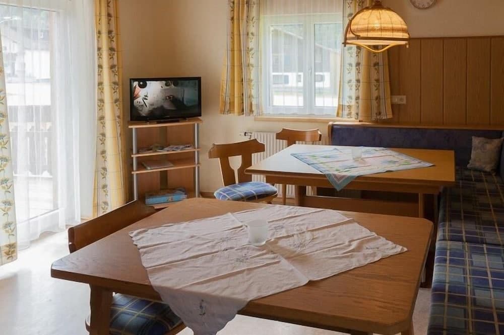 In-room dining