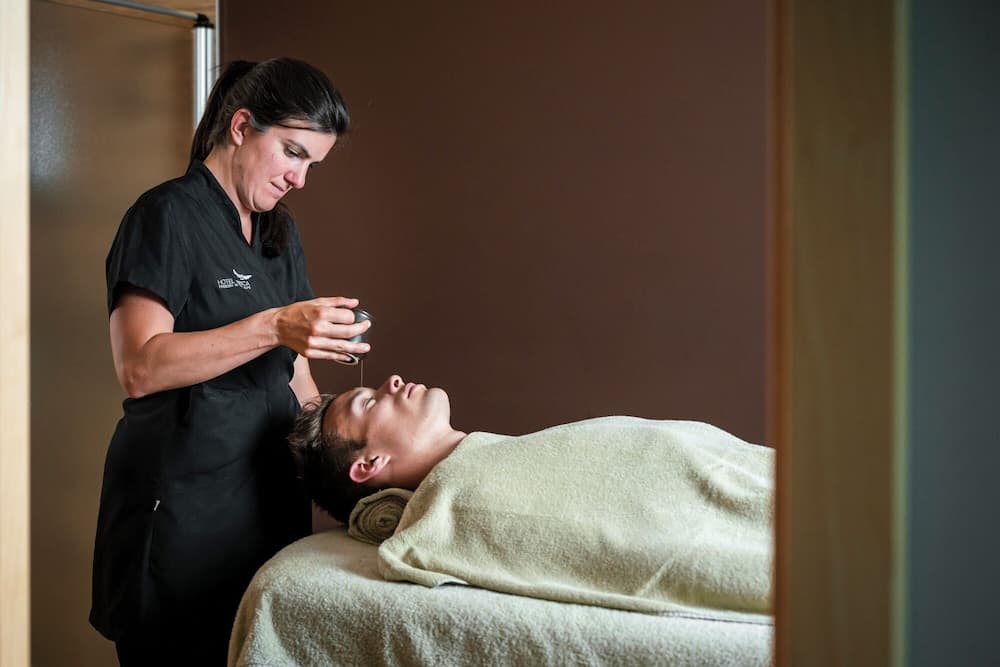 Massage in accommodation