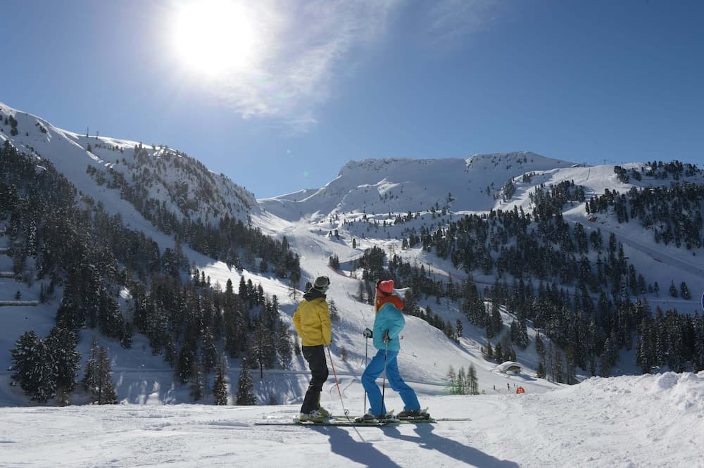 Snow and ski sports