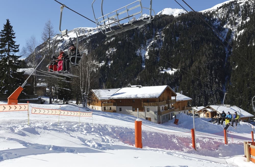Snow and ski sports