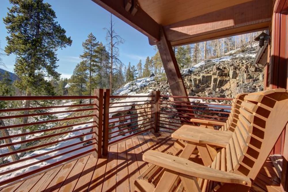 Sundeck