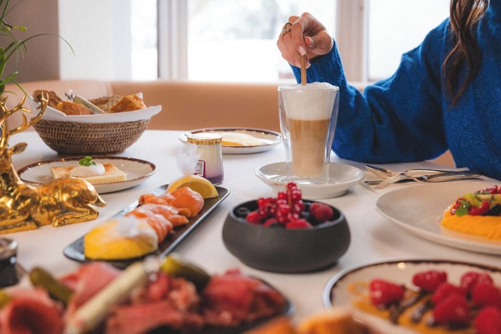Breakfast buffet