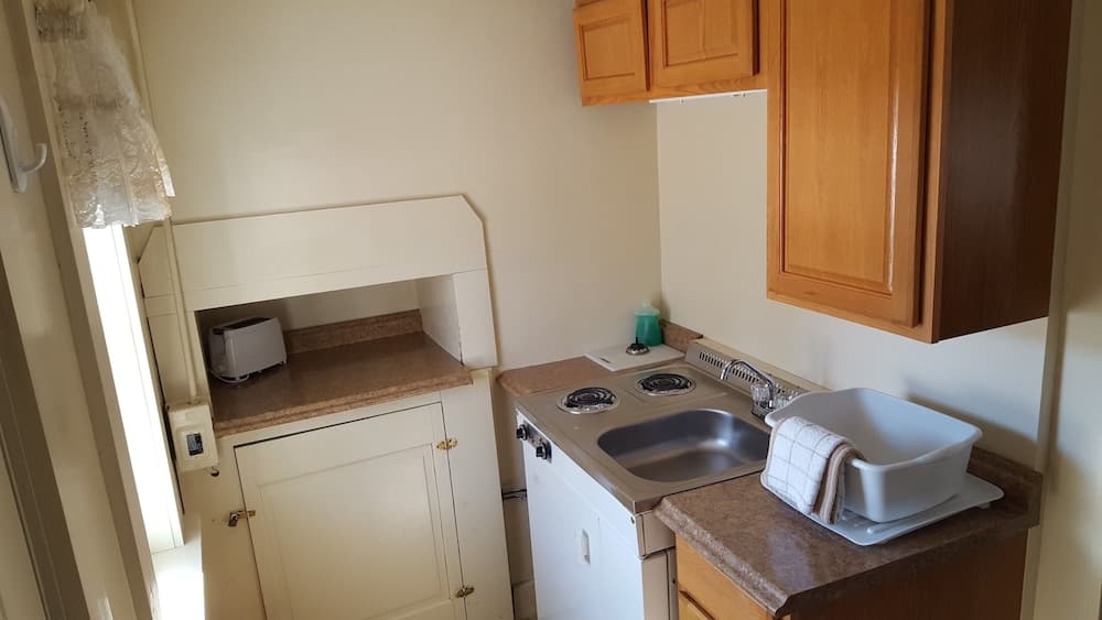 Private kitchenette