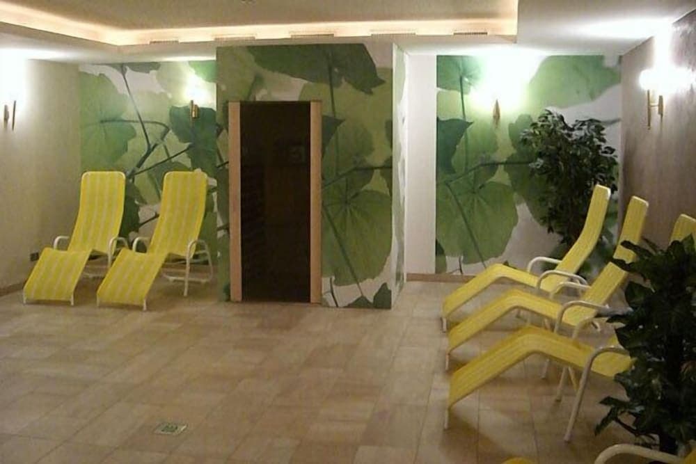 Spa reception
