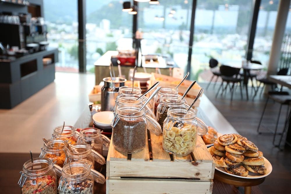 Breakfast buffet