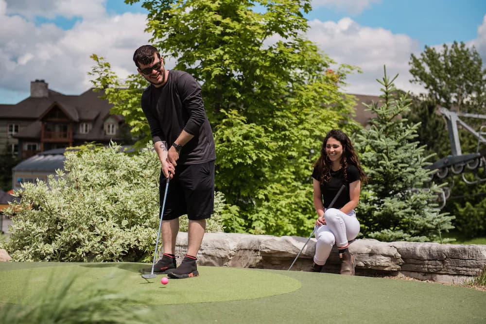 Mini-golf