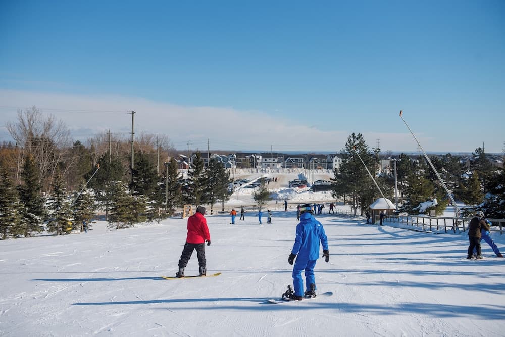 Snow and ski sports