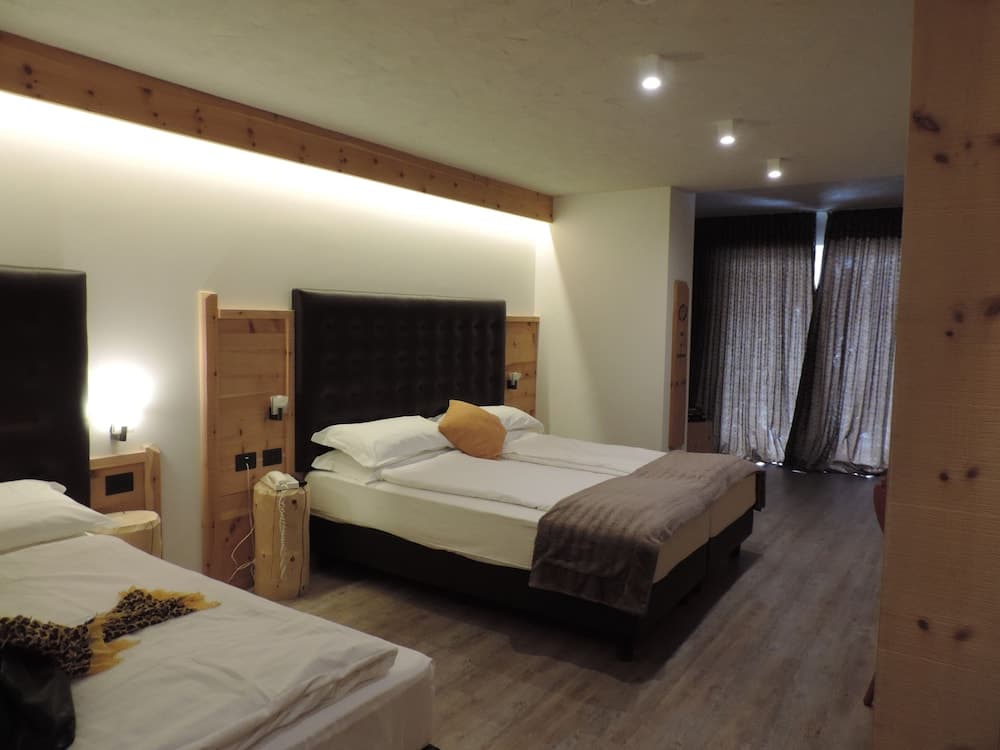 Primary image