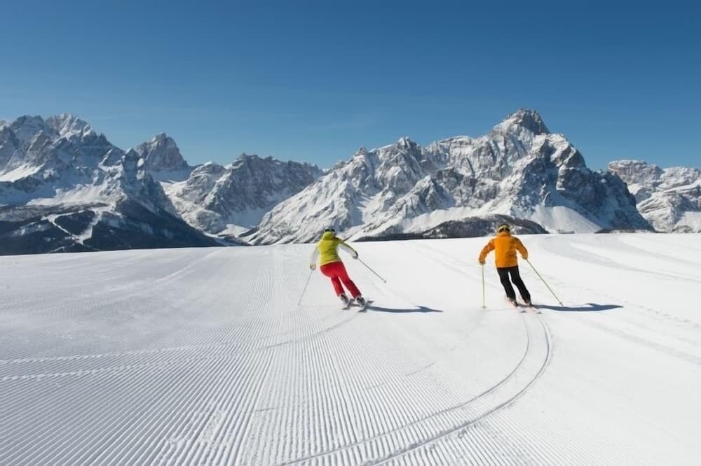 Snow and ski sports